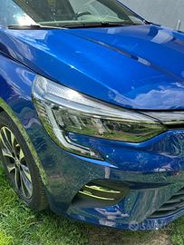 Faro led clio V versione techno