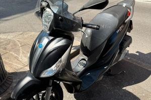 Piaggio Medley 125