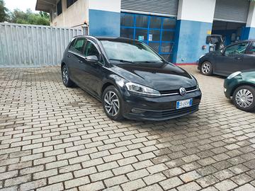 VOLKSWAGEN Golf 7ª serie - 2018