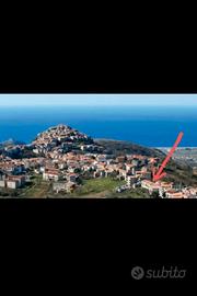 Casa indipendente con giardino e box doppio