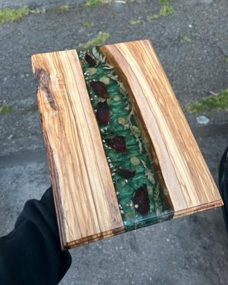 Centrotavola in legno e resina