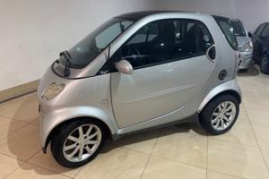 Smart ForTwo 700 coupé passion (45 kW)
