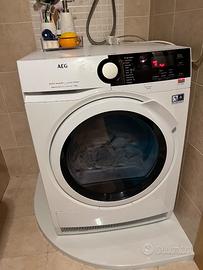 Asciugatrice AEG