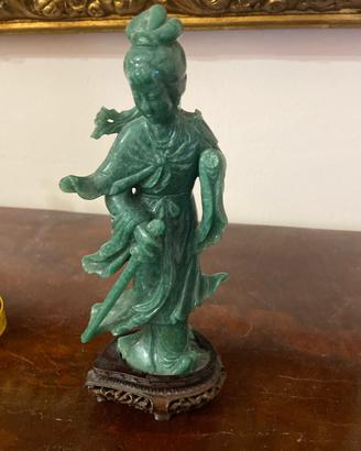 Scultura Orientale in Pietra Dura (tipo Giada)