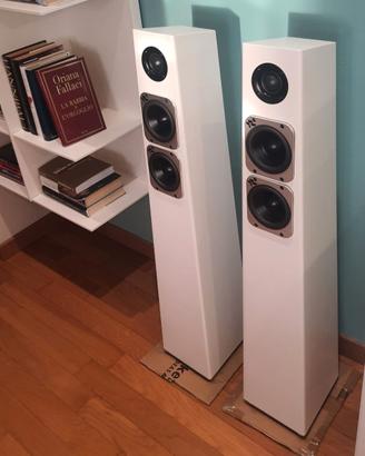 Diffusori Totem Tribe Tower