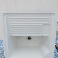 VASCA IN CERAMICA USO LAVATOIO