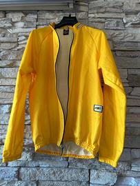 Giubbino ciclista antivento