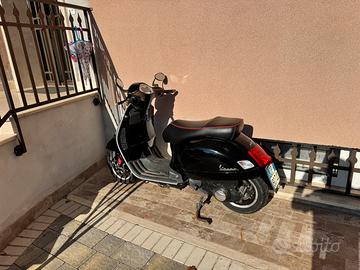 VESPA GTS 300