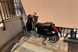 VESPA GTS 300