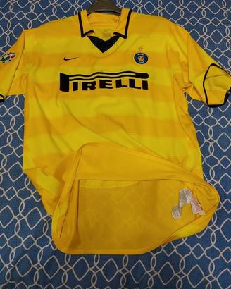 Maglie indossate