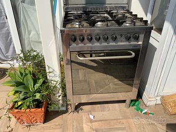 cucina LOFRA ACCIAO CON FORNO A GAS E LETTRICO
