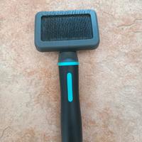 Spazzola con setole in metallo