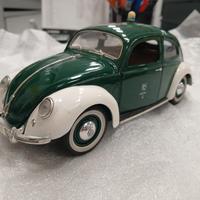 Modellino Wolkswagen Maggiolino 1/18