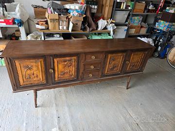 Credenza