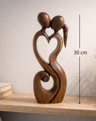 Statua in legno esotico scolpita a mano