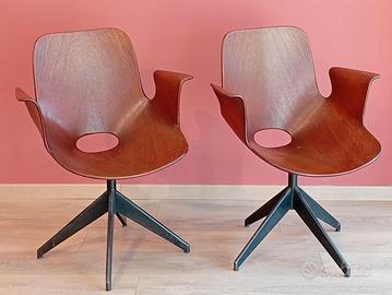 Coppia di sedie Medea design Vittorio Nobili