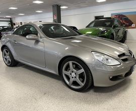 Mercedes SLK 350 V6 272cv ASI cerchi 18 AMG