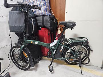 Bici elettrica pieghevole