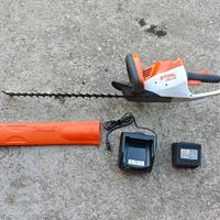 Tosasiepi a batteria