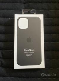 Iphone 12 mini - apple silicone case