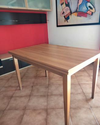 Tavolo allungabile