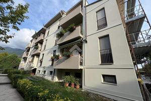 4 LOCALI A MONTIGNOSO