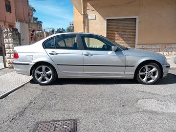 RICAMBI  BMW 320D  E46