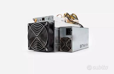 Antminer S9 con Braiins OS+ e alimentatore