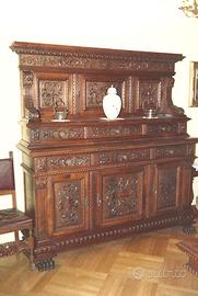 Mobili soggiorno stile Rinascimento