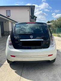 LANCIA YPSILON 1.3 mjet 2011
