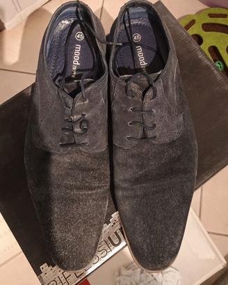 Scarpe Basse con Lacci