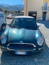 Auto Mini Cooper