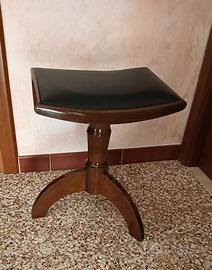 Sgabello per pianoforte