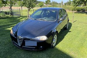Alfa Romeo 147