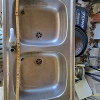 Lavello in acciaio inox
