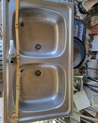 Lavello in acciaio inox