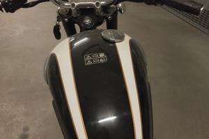 Triumph Bonneville T100 carburatore 