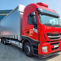 Motrice Iveco con Muletto Moffet