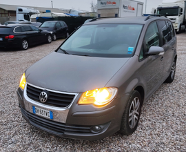 VW Touran Automatico