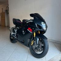 Suzuki - gsxr 1000 k4