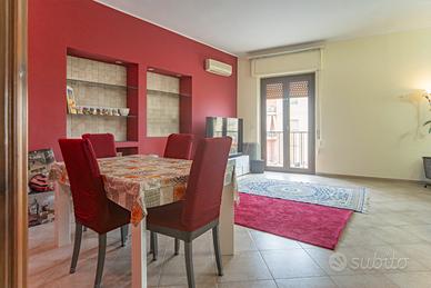 Quadrivano al piano alto con ascensore