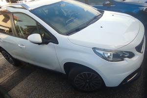 Peugeot 2008 BlueHDi