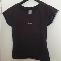 T-shirt Nike dri-fit da donna tg.M