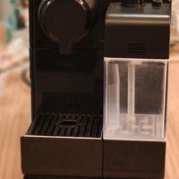 Nespresso DeLonghi Lattissima Touch 
