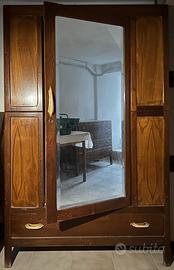 Mobile in Legno Vintage con Specchio