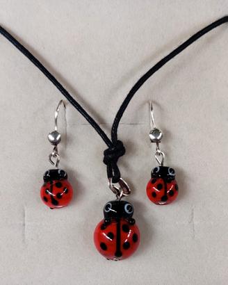 Collana e orecchini coccinelle portafortuna