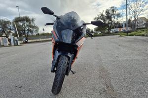 KTM rc 390 del 2023