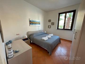 Bilocale con veranda a due passi dal centro