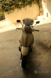 piaggio beverly 350 touring