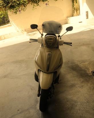 piaggio beverly 350 touring
